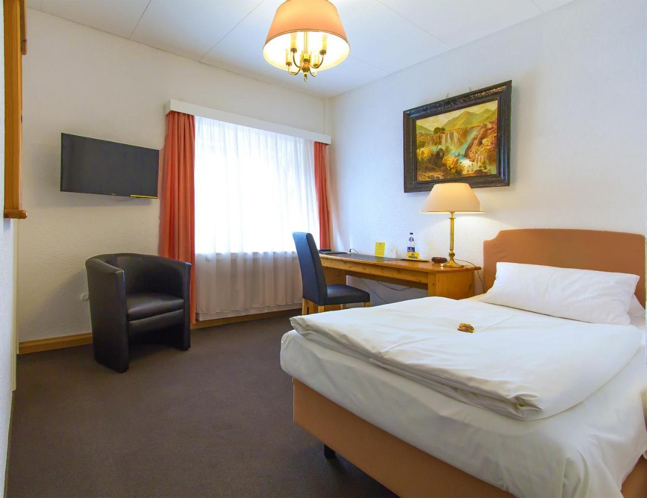 Hotel Adler